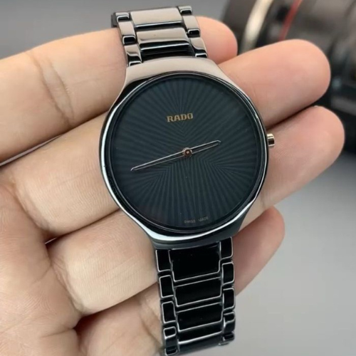 Royal Watch black Cramic Bracelet Watch with a Minimalist Black Sunburst Dial
